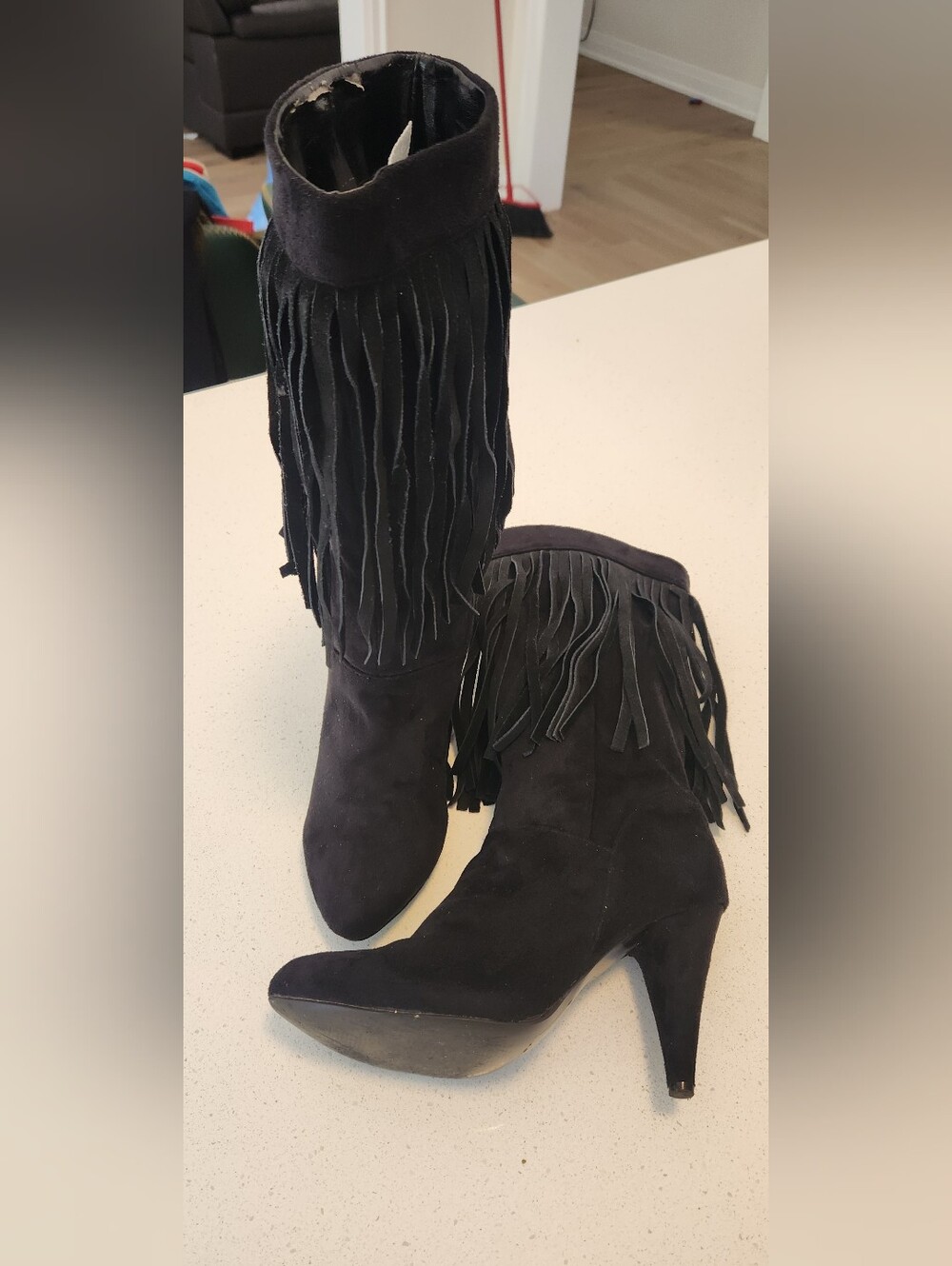 Vintage Le Château //Suede Fringe Tassel Boots// Size 8